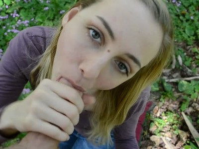 
								Teen Chezza Outdoor Mouthful
			